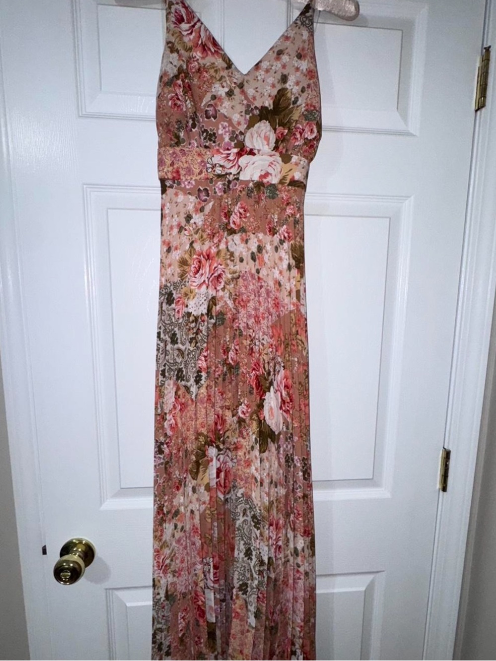 Floral Pink Maxi Dress with V-Neck